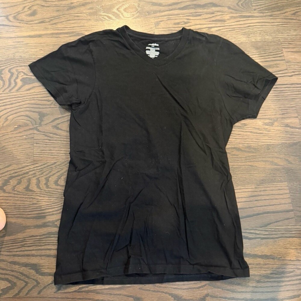 Goodfellow & Co Men's T-Shirt Size S Black V-Neck Short Sleeve Basic Tee
